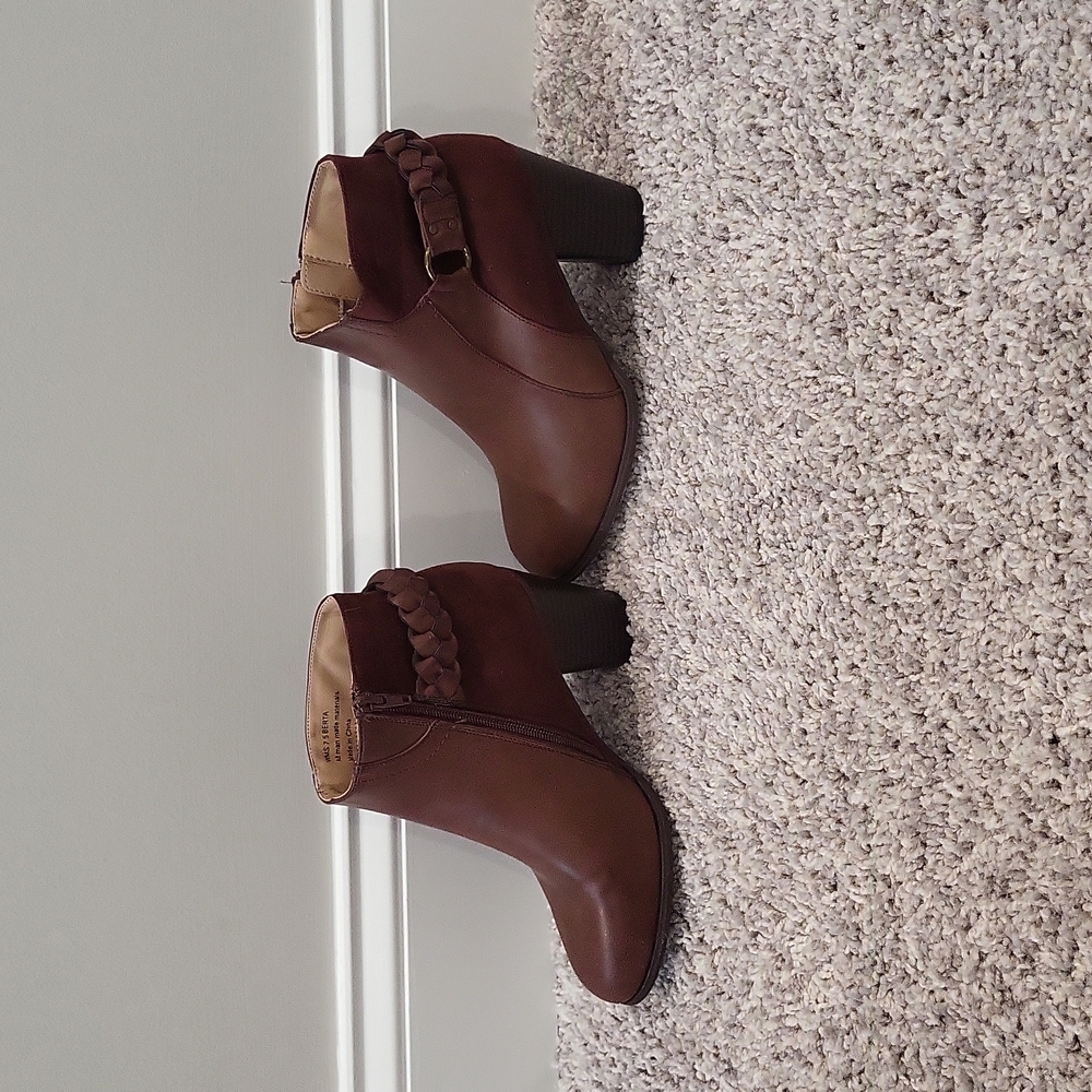 Ankle boots